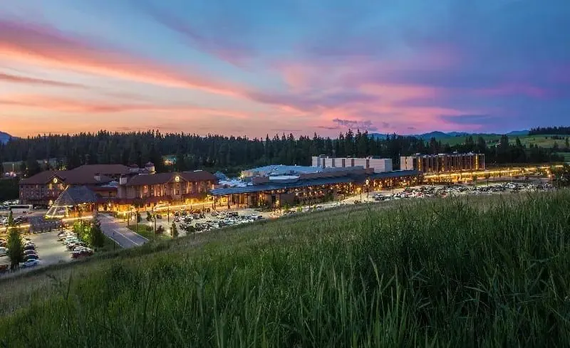 Coeur d'Alene Casino Resort Hotel at sunset — Worley Idaho